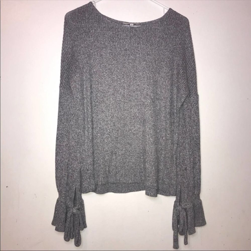 Lucky Brand gray sweater size M